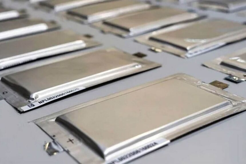 Cette batterie à électrolyte solide fait une promesse : tripler l’autonomie des voitures électriques
